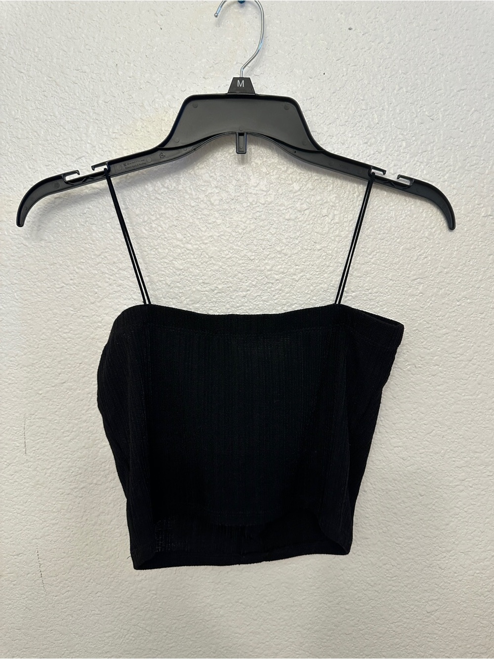 Black Button-Front Ribbed Crop Top - Picture 5 of 6